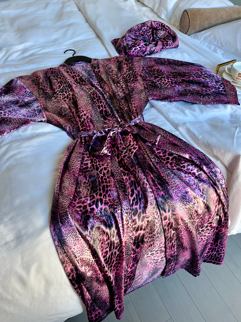 pink leopard robe